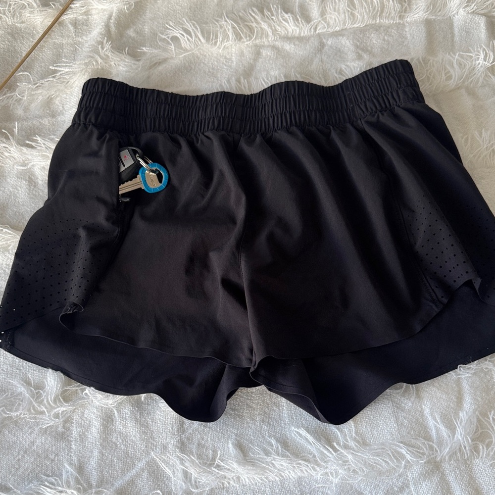 Athleta Black Athletic 3” Shorts with Perforated Side Panels. Size XS